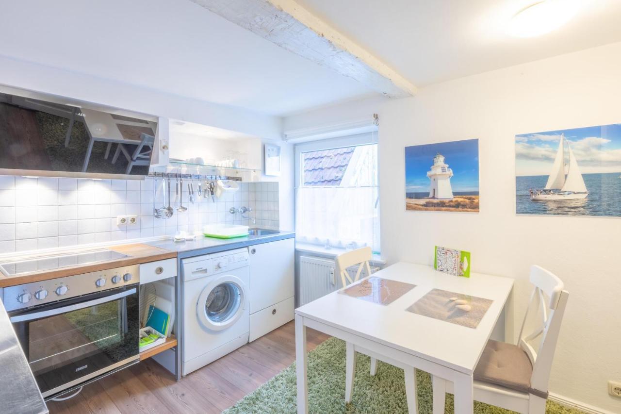 Apartmenthaus Toenning Kleine Kajuete エクステリア 写真